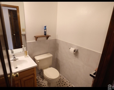 3-1 Jefferson Drive - Photo Thumbnail 4