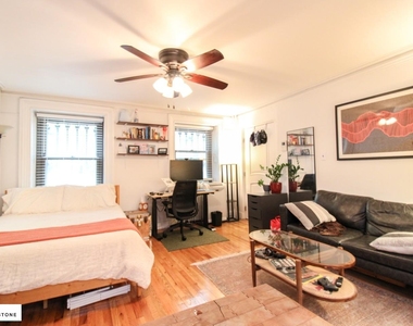 47 Wyckoff Street - Photo Thumbnail 2