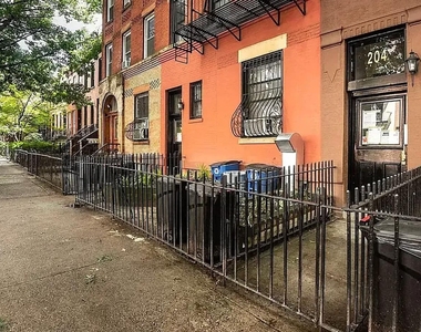 206 St Marks Avenue - Photo Thumbnail 6