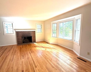 1523 Courthouse Road - Photo Thumbnail 5