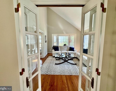 2455 Harpoon Drive - Photo Thumbnail 6