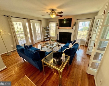 2455 Harpoon Drive - Photo Thumbnail 11