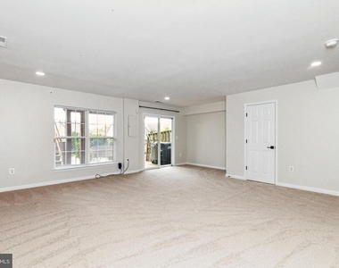 2900 Stockholm Way - Photo Thumbnail 19