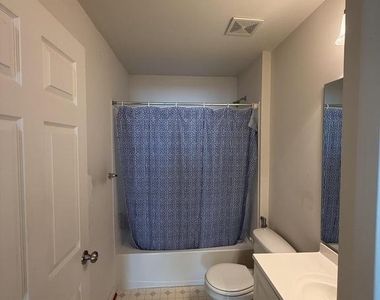 12489 Pfitzner Court - Photo Thumbnail 15