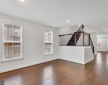 42281 Belgrave Gardens - Photo Thumbnail 26