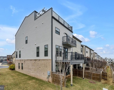 42281 Belgrave Gardens - Photo Thumbnail 5