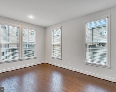 42281 Belgrave Gardens - Photo Thumbnail 53