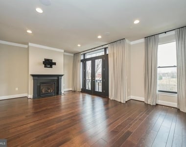 20442 Northpark Drive - Photo Thumbnail 20