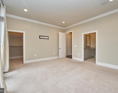 20442 Northpark Drive - Photo Thumbnail 25