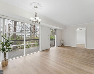 7704 Donnybrook Court - Photo Thumbnail 10
