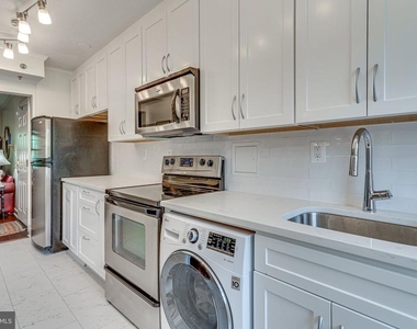 600 Bashford Lane - Photo Thumbnail 10