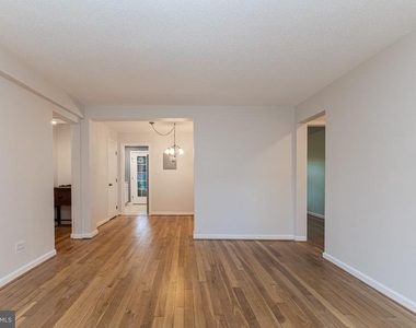 100 N George Mason Drive - Photo Thumbnail 6