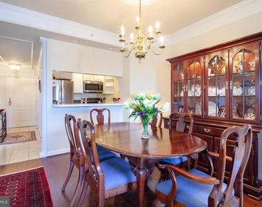 901 N Monroe Street - Photo Thumbnail 10