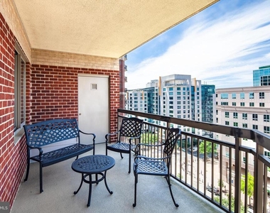 901 N Monroe Street - Photo Thumbnail 31
