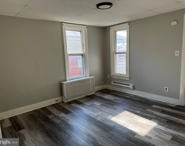1704 W Market Street - Photo Thumbnail 2