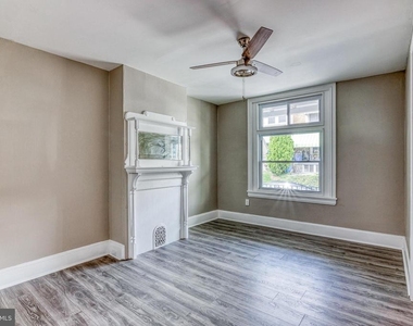 4834 Olive Street - Photo Thumbnail 5