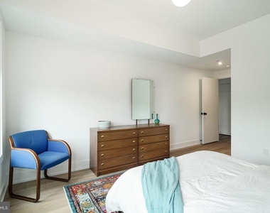 5013 Springfield Avenue - Photo Thumbnail 8