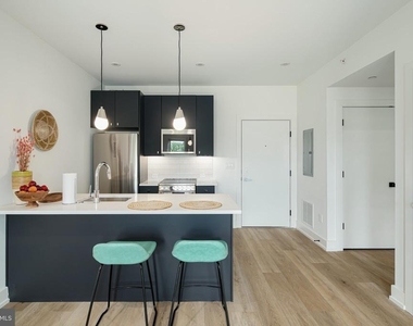 5013 Springfield Avenue - Photo Thumbnail 4