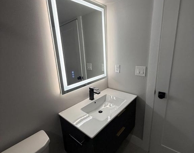 721 N 16th Street - Photo Thumbnail 15