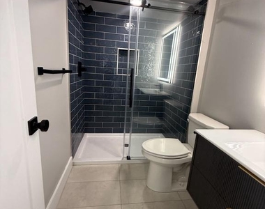 721 N 16th Street - Photo Thumbnail 14