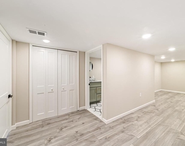 4707 Sansom Street - Photo Thumbnail 33