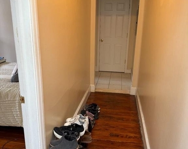 1723 Pine Street - Photo Thumbnail 10