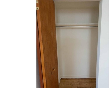 721 Spruce Street - Photo Thumbnail 13