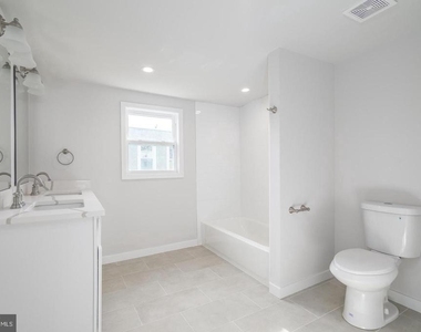438 Dudley Street - Photo Thumbnail 7
