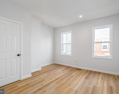 438 Dudley Street - Photo Thumbnail 11