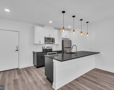 330 Cecil B Moore Avenue - Photo Thumbnail 1