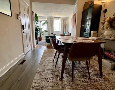 5411 W Berks Street - Photo Thumbnail 5