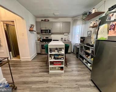 5411 W Berks Street - Photo Thumbnail 7