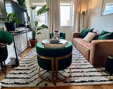5411 W Berks Street - Photo Thumbnail 1