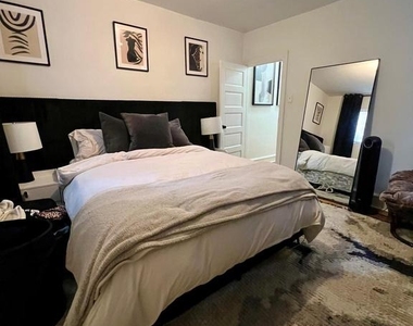 5411 W Berks Street - Photo Thumbnail 13
