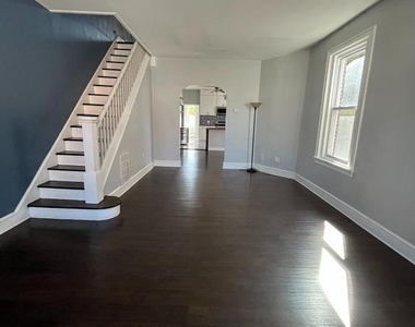 5547 Ridge Avenue - Photo Thumbnail 22
