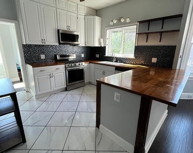 5547 Ridge Avenue - Photo Thumbnail 26