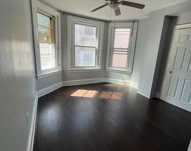 5547 Ridge Avenue - Photo Thumbnail 37