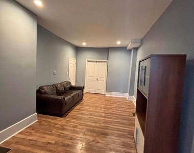1232 E Chelten Avenue E - Photo Thumbnail 4