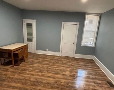 1232 E Chelten Avenue E - Photo Thumbnail 3