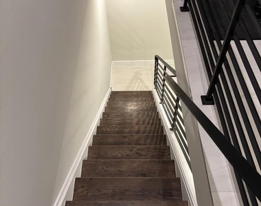 1809 Master Street - Photo Thumbnail 15