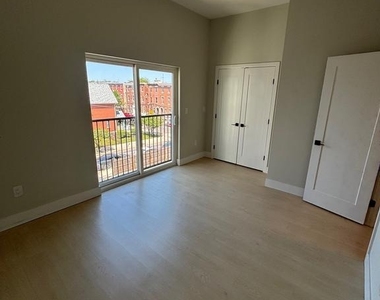 1809 Master Street - Photo Thumbnail 11