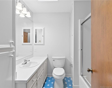 3120 Sandwedge - Photo Thumbnail 7