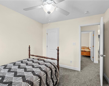 1659 Rock Creek Lane - Photo Thumbnail 21