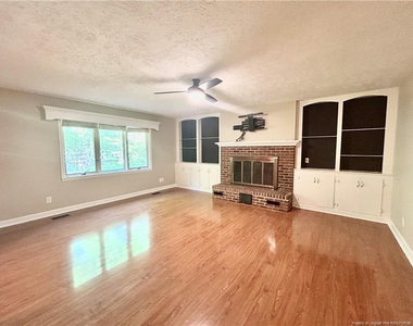 1963 Wedgewood Drive - Photo Thumbnail 8