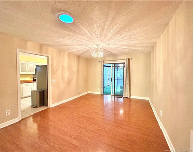 1963 Wedgewood Drive - Photo Thumbnail 7