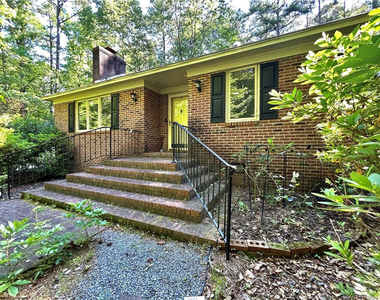 1963 Wedgewood Drive - Photo Thumbnail 3