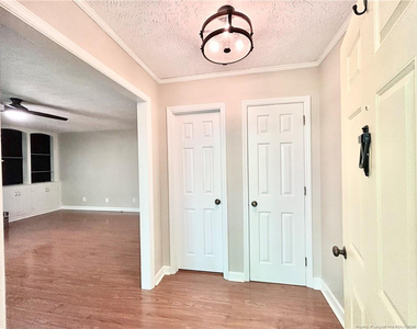 1963 Wedgewood Drive - Photo Thumbnail 9