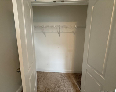 162 Old Montague Way - Photo Thumbnail 10