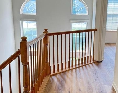 207 Valley Forge Lookout Place - Photo Thumbnail 15