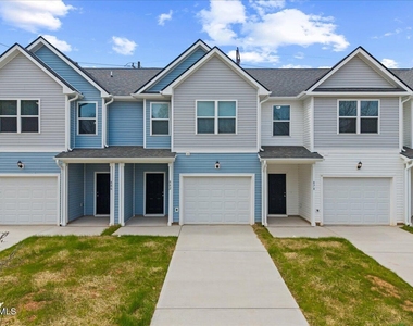882 John Street - Photo Thumbnail 19